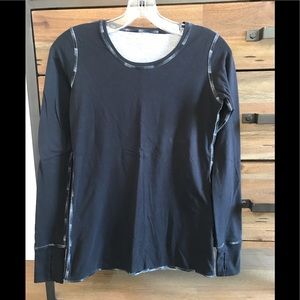 Lululemon reversible long sleeve. Black & gray, 6